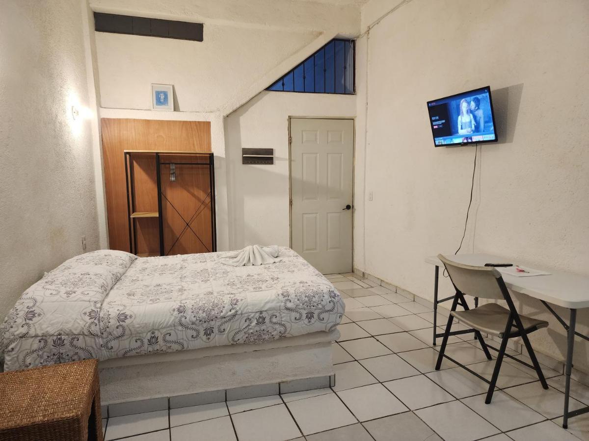 Small Studio Apt 5Min To Dt! Zihuatanejo Luaran gambar