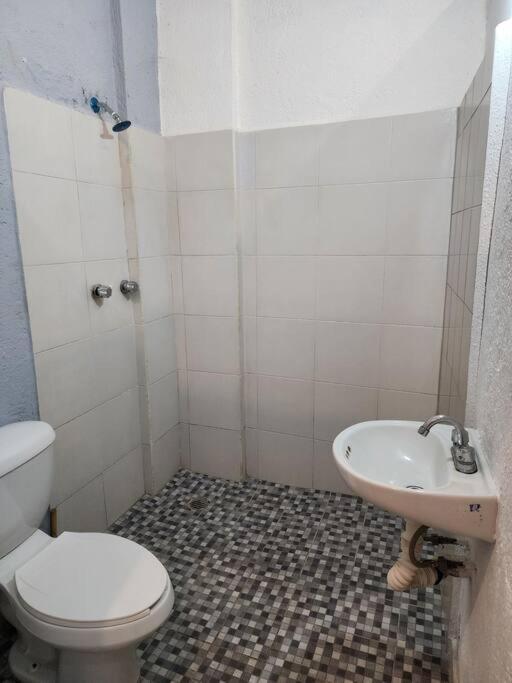 Small Studio Apt 5Min To Dt! Zihuatanejo Luaran gambar